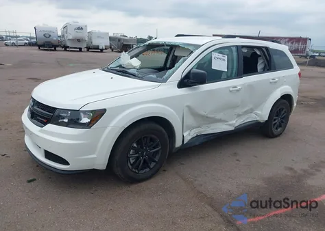 2020 Dodge Journey Se Value z USA, uszkodzony, nr VIN 3C4PDCAB1LT243473